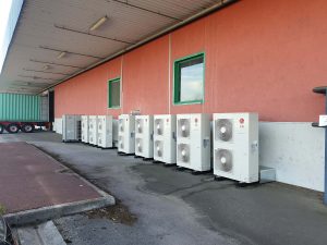 Installation de 10 gainables sur gaines textiles